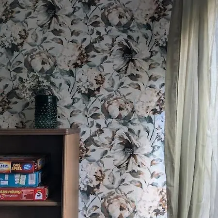 Mit Direktem Seeblick Апартаменты Мёнезе