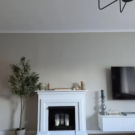 Mit Direktem Seeblick Мёнезе