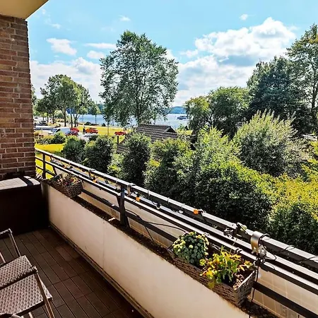 Mit Direktem Seeblick *